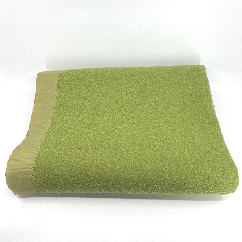 Vtg 60s North Star Satin Trim Blanket Chatham Fiberwoven Twin Green Retro 99x71
